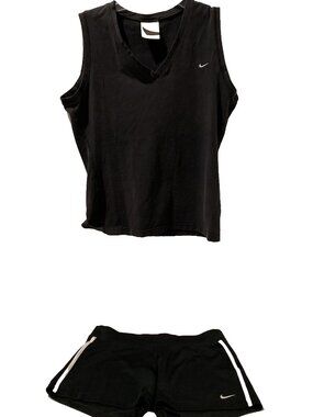 Nike Athletic Lot Tempo Dri Fit Womens Medium Black Running Shorts And Tank